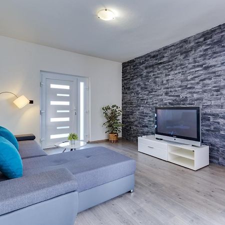Apartment A & J Petrcane Ngoại thất bức ảnh
