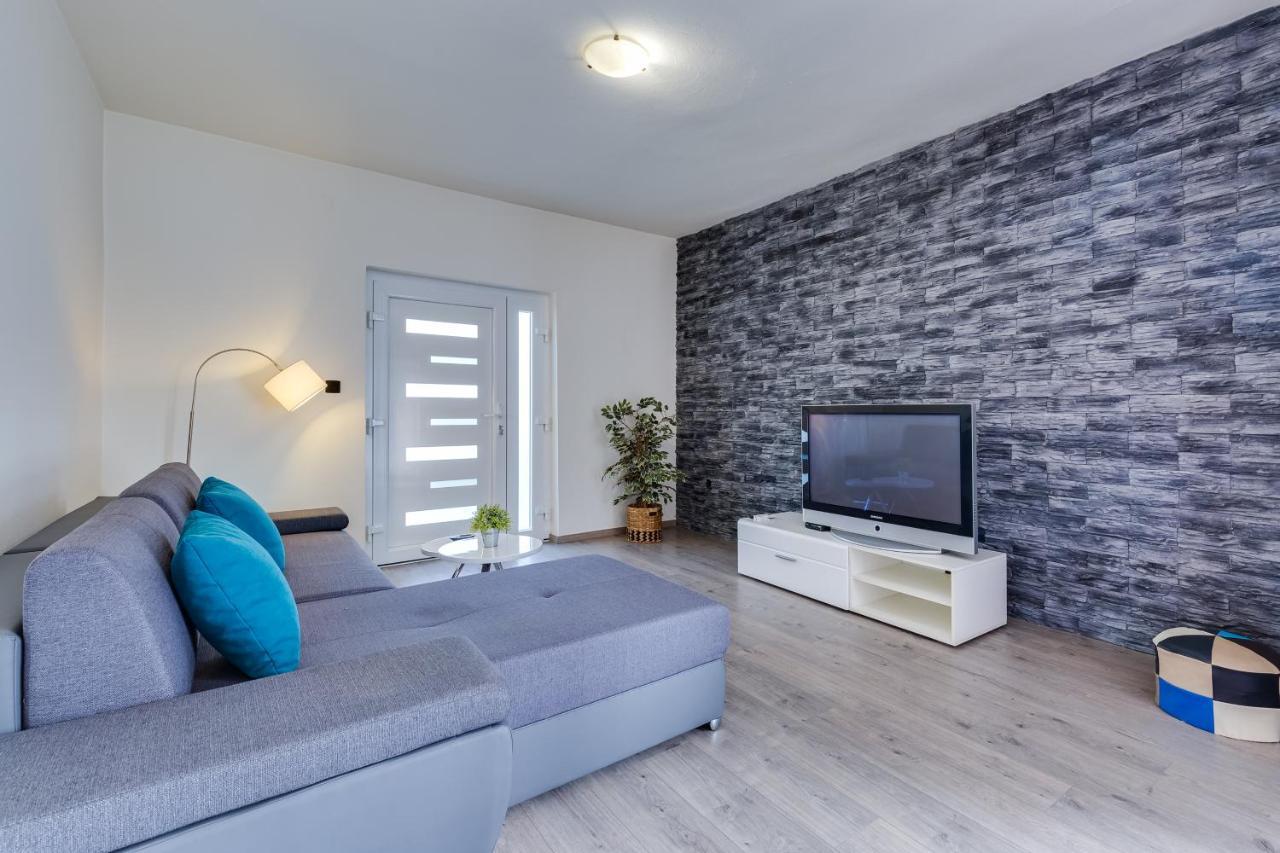 Apartment A & J Petrcane Ngoại thất bức ảnh